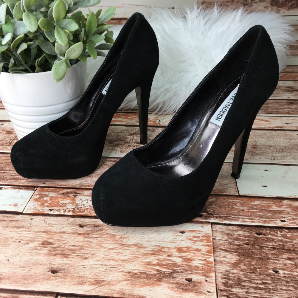 Steve Madden Suede Black Russhh Pumps Heels 7 1/2